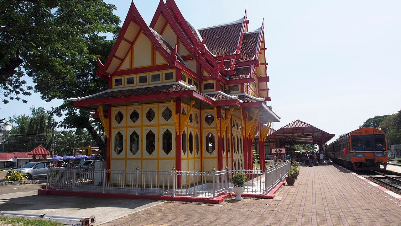 Historic Royal Waiting Room and the former ground-level railway platform in Hua Hin, photographed in November 2013